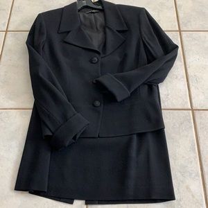TAHARI skirt/jacket